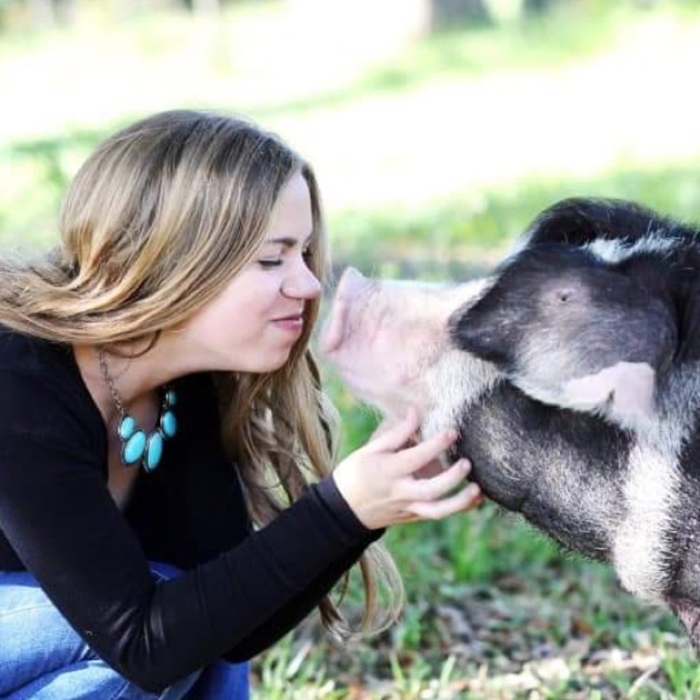 Meet your Posher, Samantha